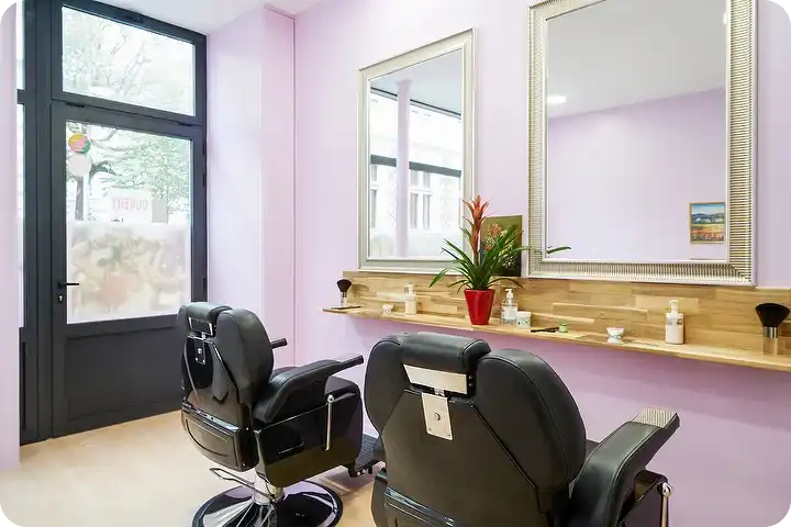 Façade du salon Bhuvi Beauté